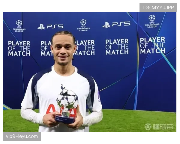 哈维·西蒙斯展现惊人突破能力，凭借“过人王”绝技引领球队新胜利