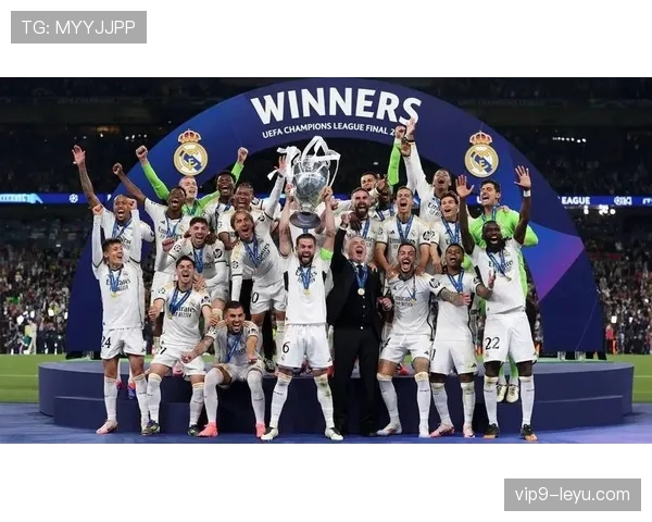 欧洲超级杯经典对决回顾：激情碰撞铸就足球传奇时刻