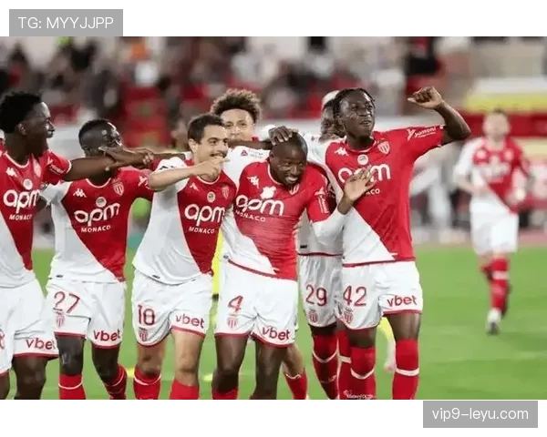 摩纳哥防守体系革新成效显著，后防稳固成球队亮点