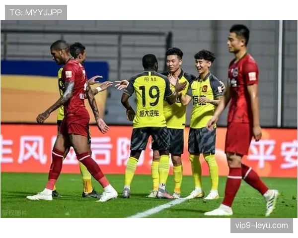 里奥中场大师精妙调度，助球队再创辉煌战绩