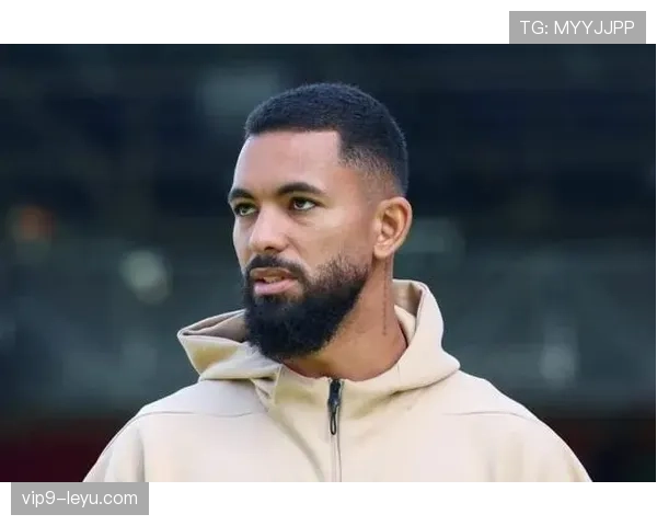 道格拉斯·路易斯闪耀英超，助维拉强势回暖