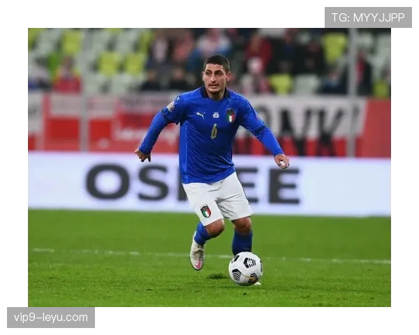 洛伦特凭借速度优势引领球队表现稳健，展现出无与伦比的赛场统治力