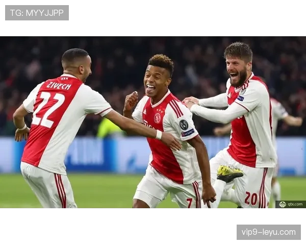 阿贾克斯新赛季进攻战术揭晓，前锋群火力全开值得关注