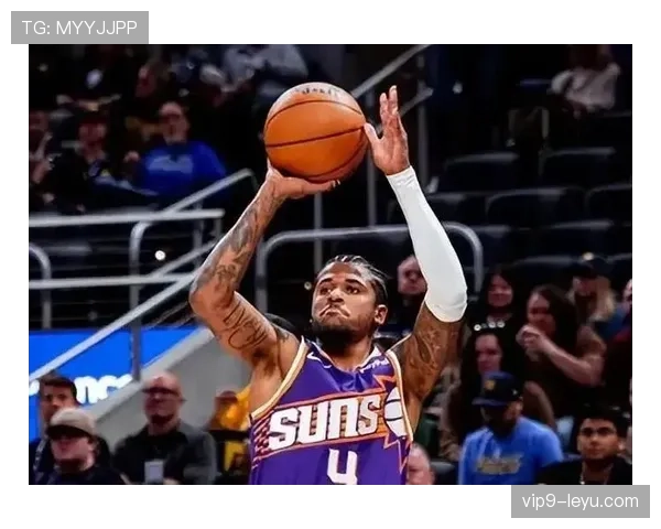 杰伦·格林挡拆单打拉开空间，得分效率较赛季初提升